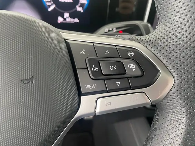 Volkswagen Tiguan view 15