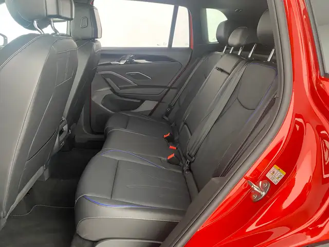 Volkswagen Tiguan view 11