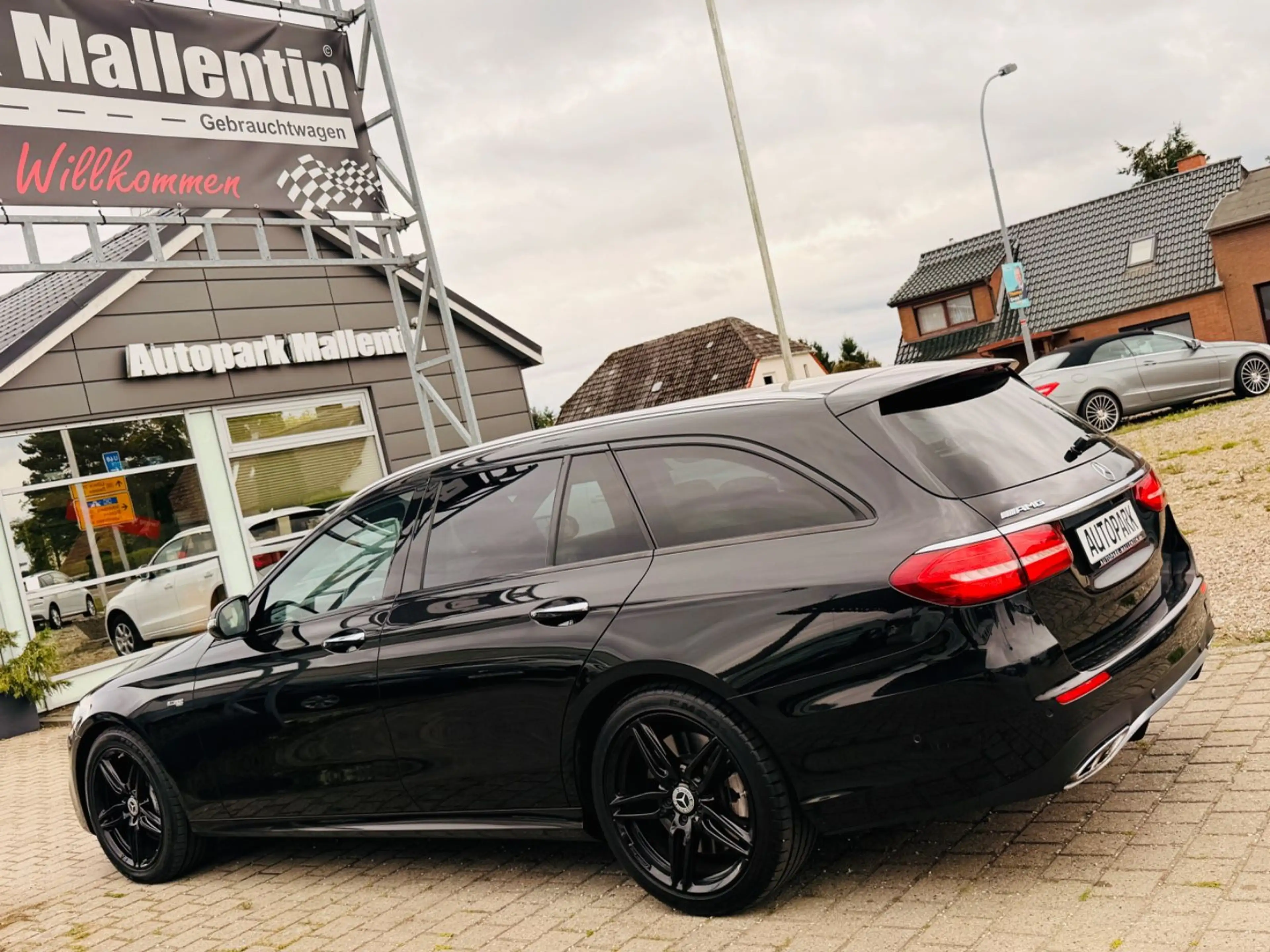 Mercedes-Benz E 43 AMG T-Modell 4Matic 9G*PANORAMA*HEAD-UP* — photo 5