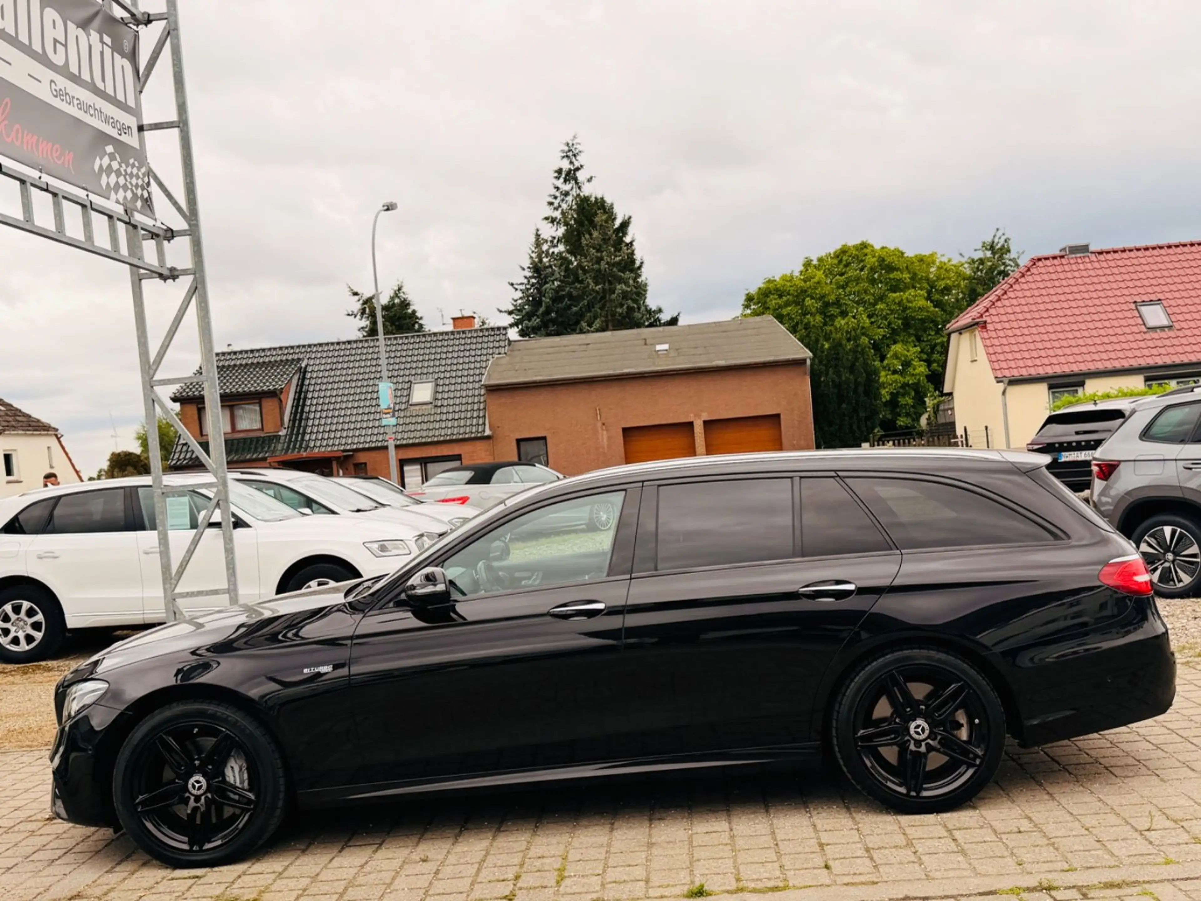 Mercedes-Benz E 43 AMG T-Modell 4Matic 9G*PANORAMA*HEAD-UP* — photo 4