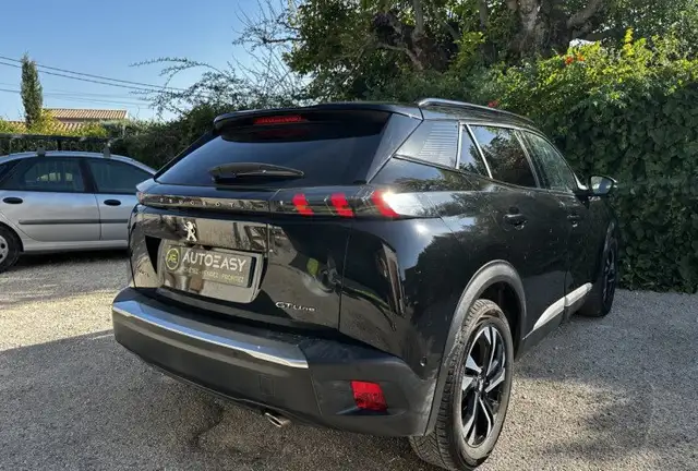 Peugeot 2008 view 5