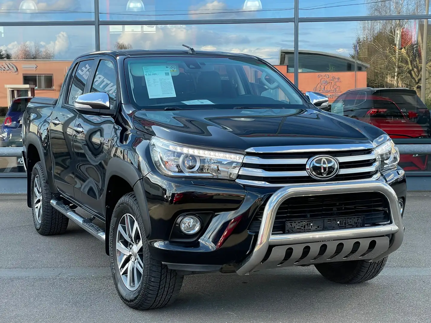 Toyota Hilux 2.4 D-4D 4WD 4X4 TVAC GPS CAMERA CUIR ATT REM FULL Fekete - 1