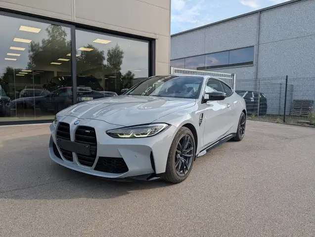 BMW M4 Coupé | Manual | First owner | BMW history