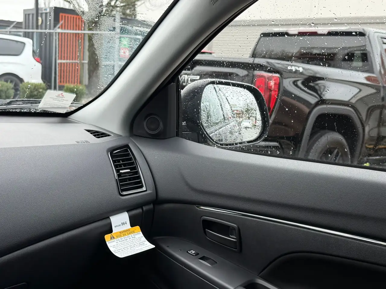 Mitsubishi RVR снимка Mitsubishi RVR