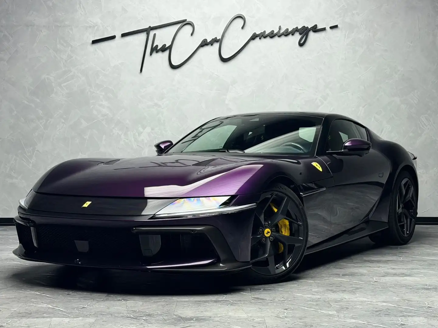 Ferrari 12 Cilindri FULLCARBON VIOLA HONGKONG LIFT 360 Violett - 1