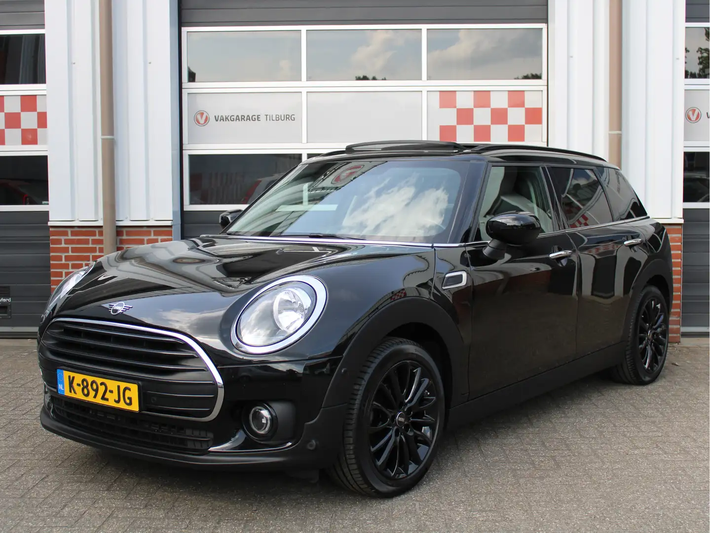 MINI Mini Clubman 1.5 Business 1e Eig/Panoramadak/PDC/C Noir - 1