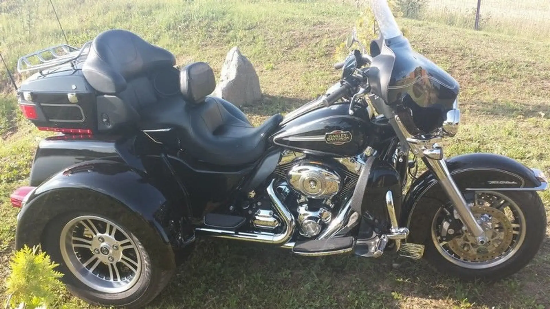 Harley-Davidson Tri Glide Noir - 2