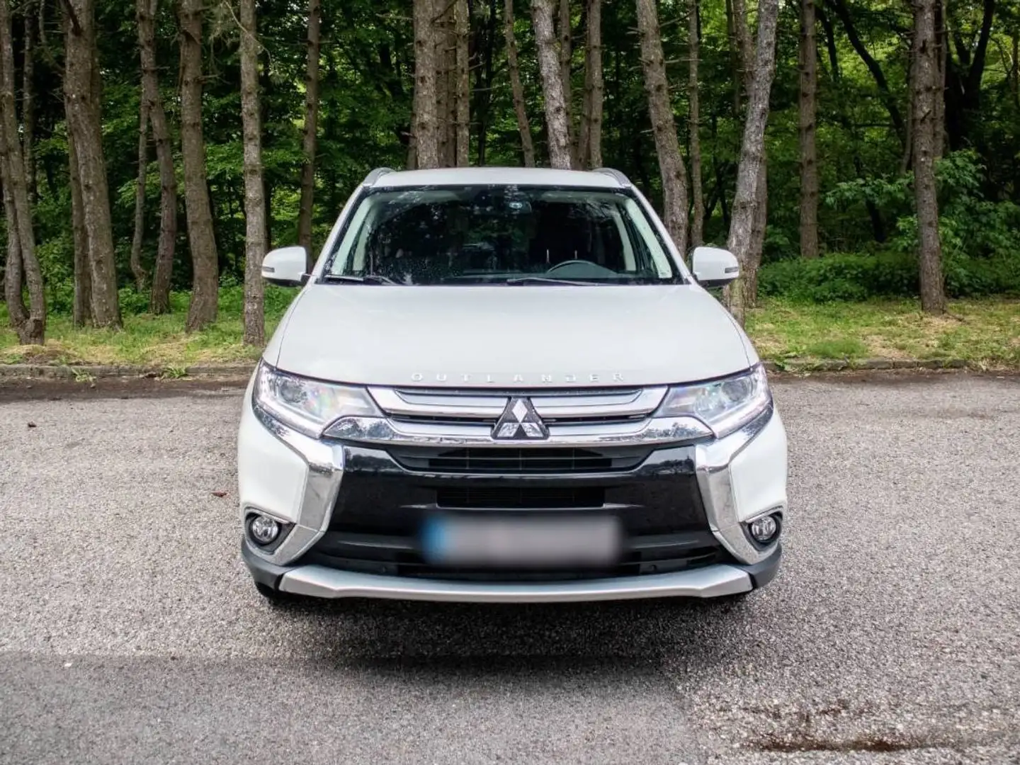 Mitsubishi Outlander Outlander 2.0 2WD Edition Weiß - 1
