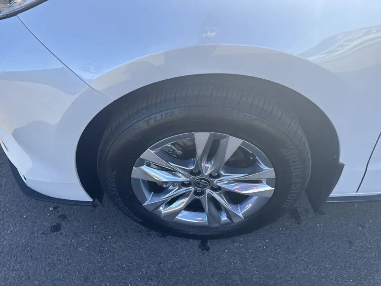 Toyota Sienna снимка Toyota Sienna