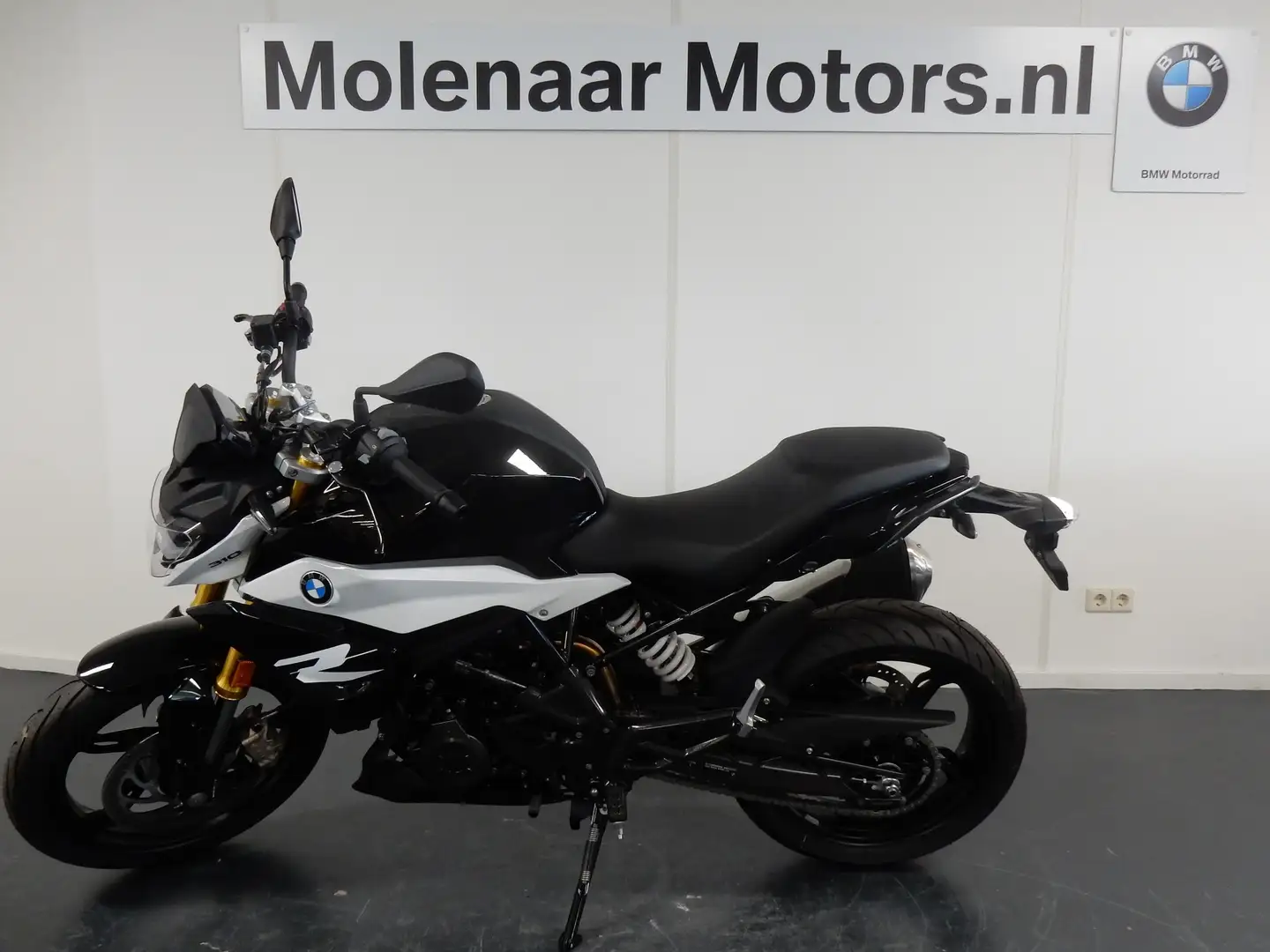 BMW G 310 R Schwarz - 2