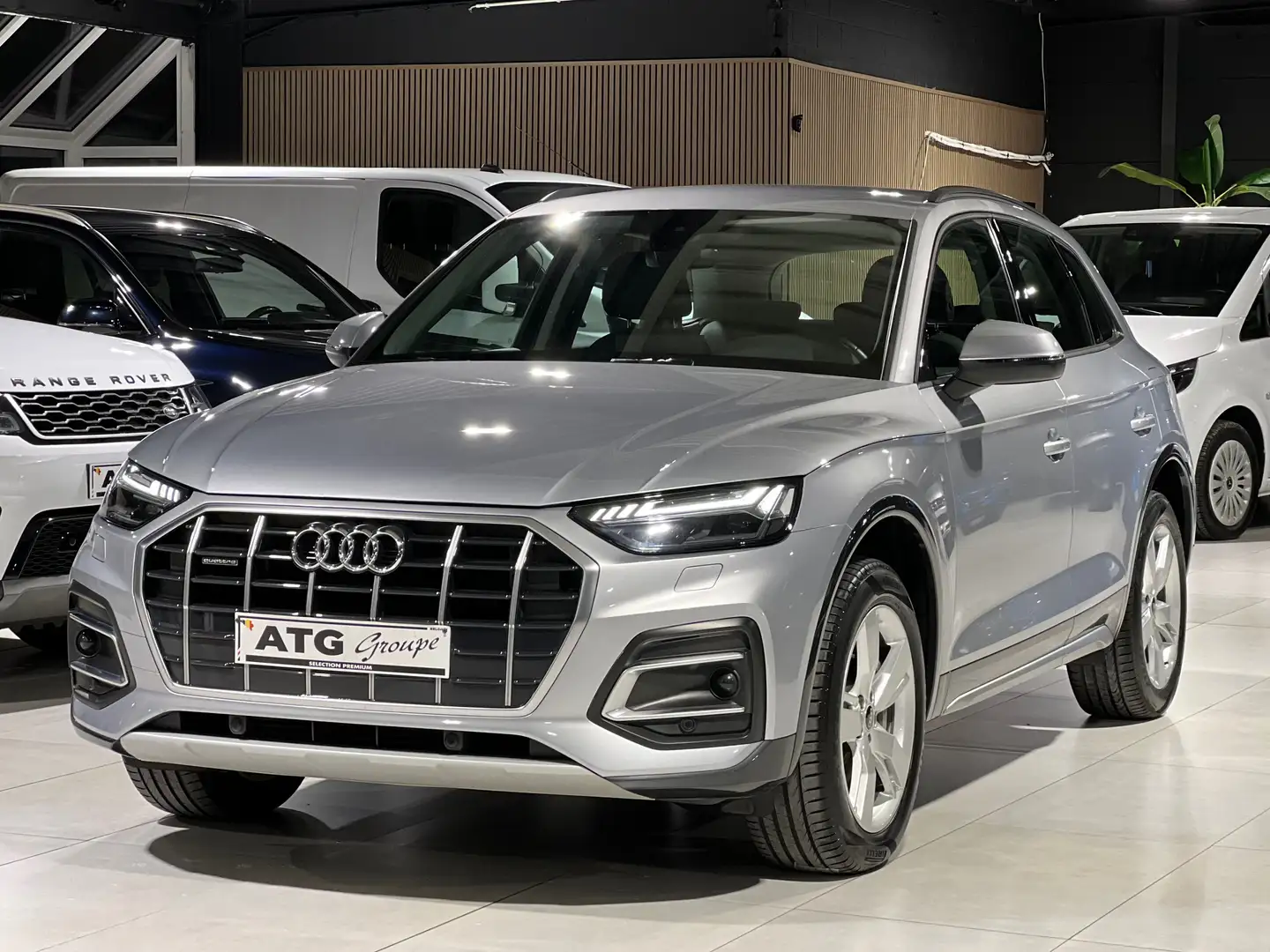 Audi Q5 50 TFSI 265CV S-TRONIC QUATTRO ESSENCE HYBRID Argintiu - 1