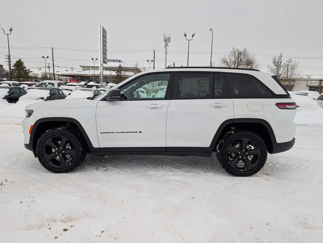 Jeep Grand Cherokee снимка Jeep Grand Cherokee
