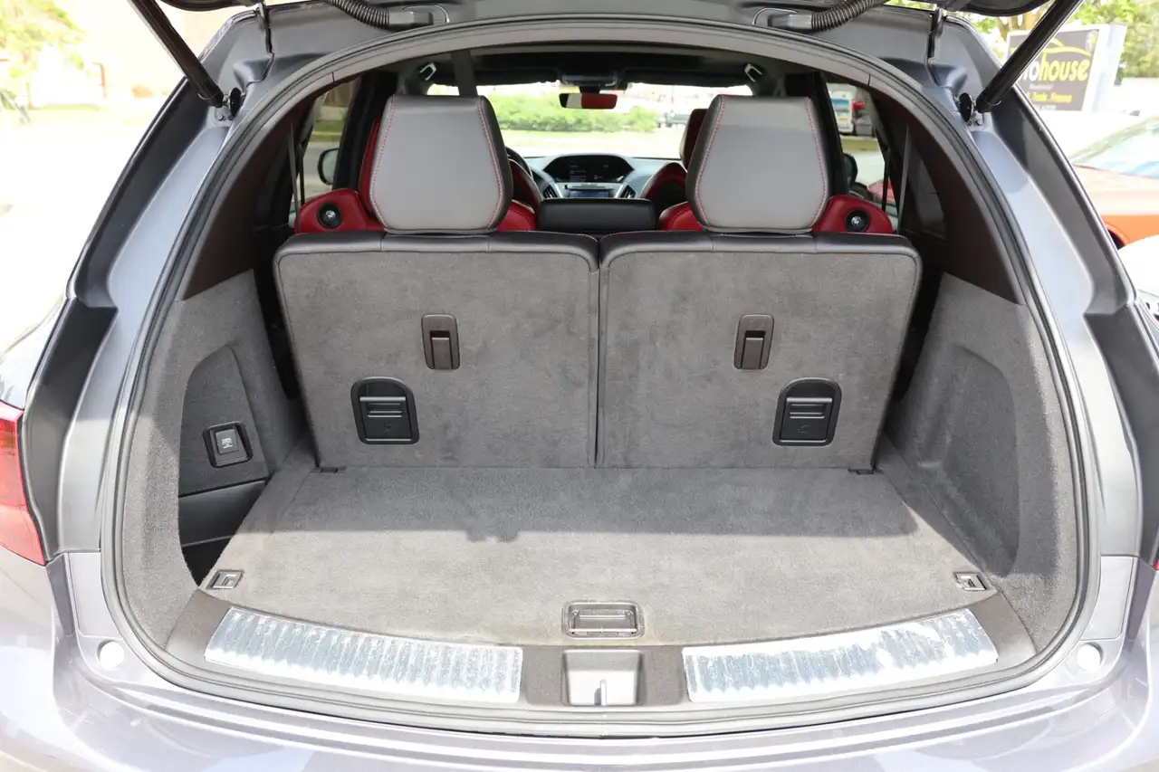 Acura MDX снимка Acura MDX