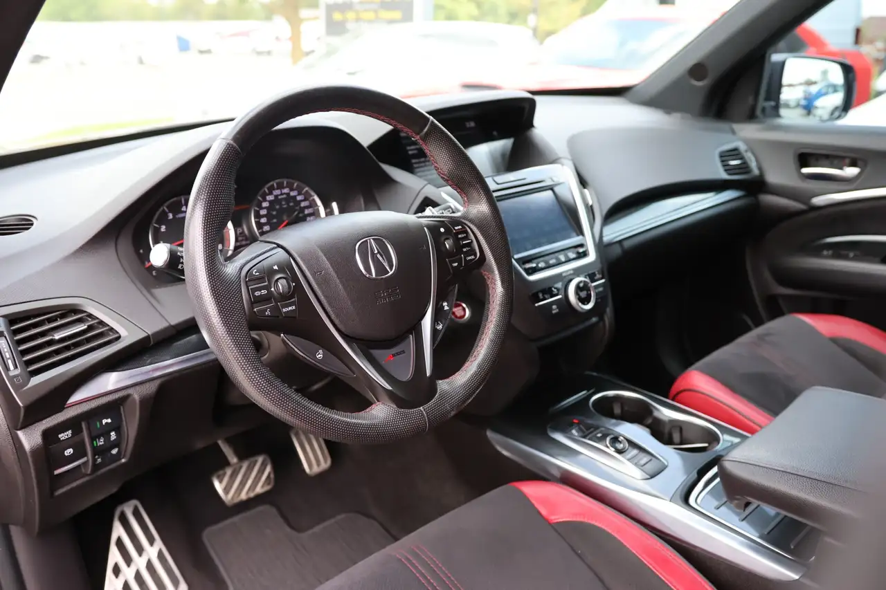 Acura MDX снимка Acura MDX