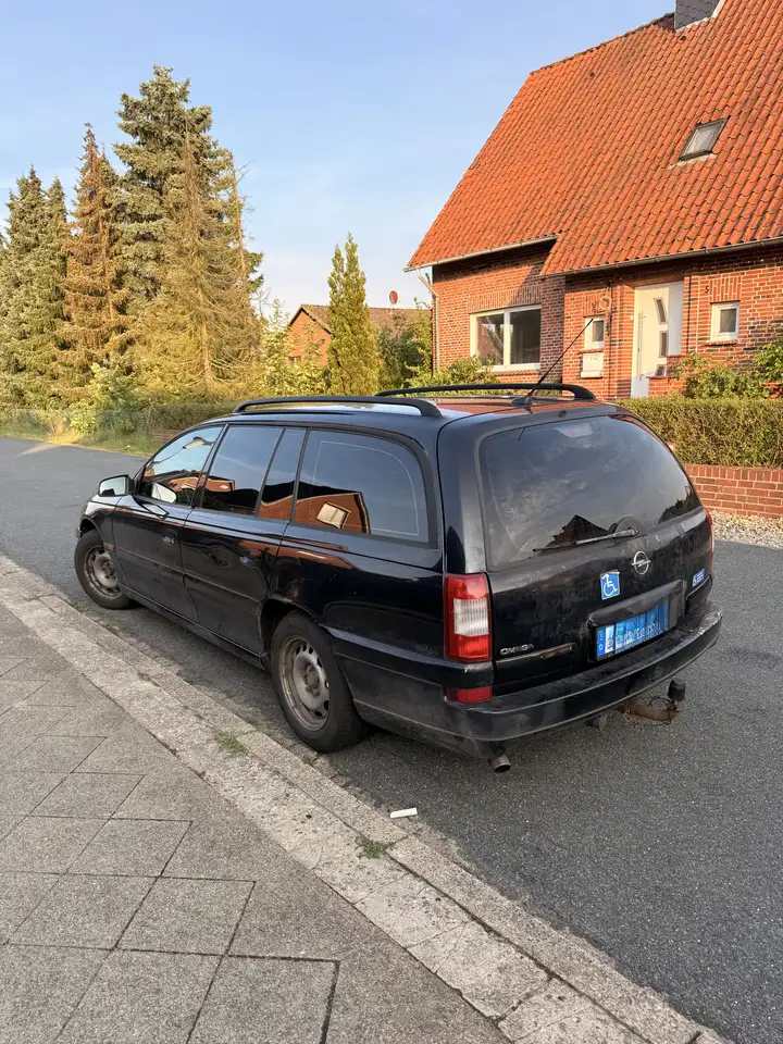 Opel Omega
