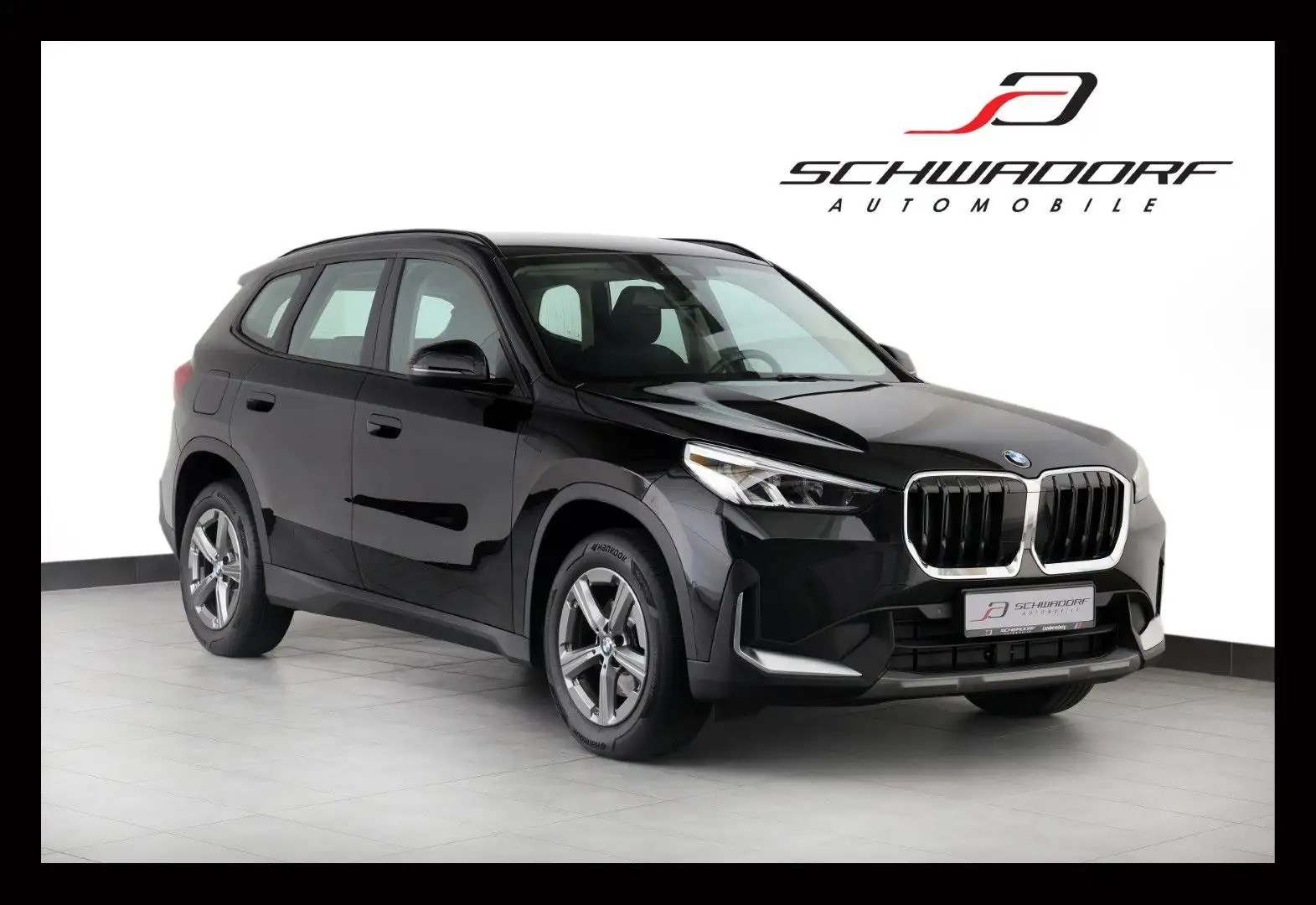 BMW X1 sDrive18d Parkassist RFK AHK 8-fach 1.Hand Schwarz - 1