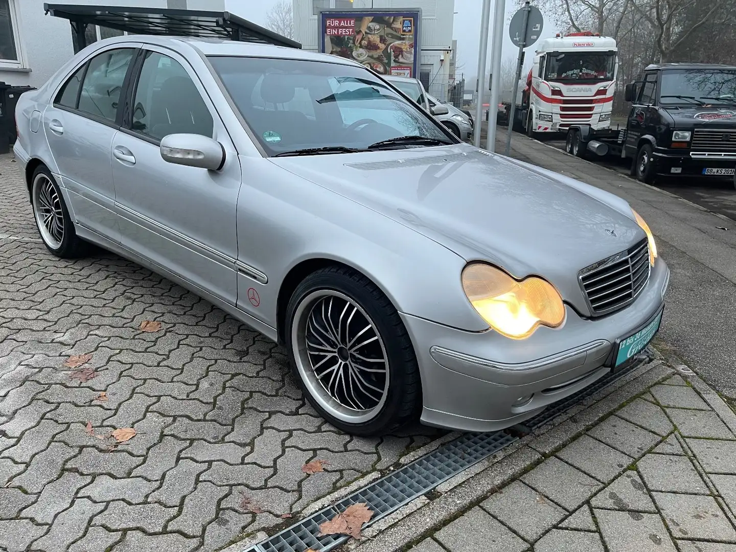 Mercedes-Benz C 200 KOMPRESSOR AVANTGARDE Silber - 1