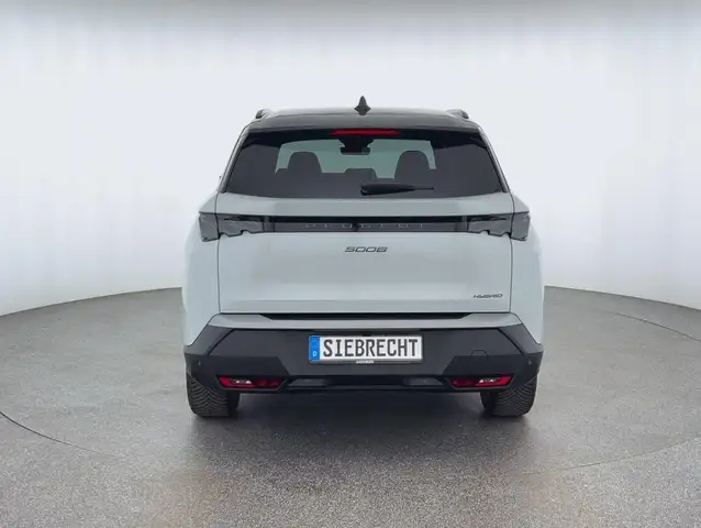 Peugeot 5008 view 4
