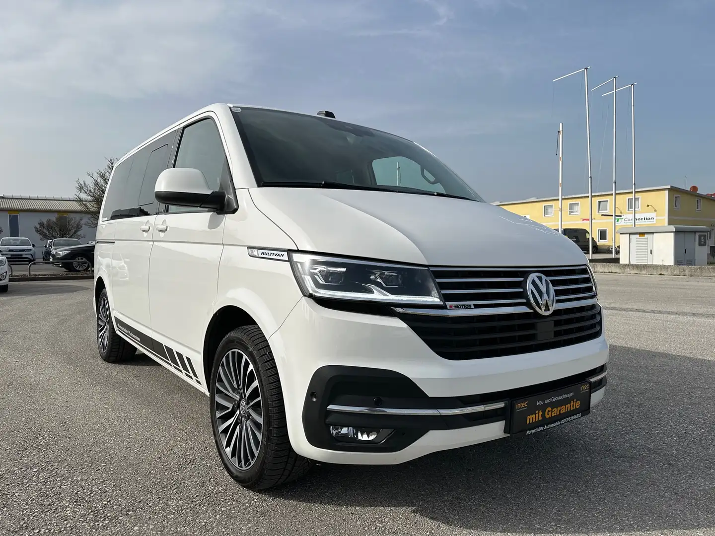 Volkswagen T6 Multivan Highline 2,0 TDI 4Motion DSG *CRUISE* Weiß - 2