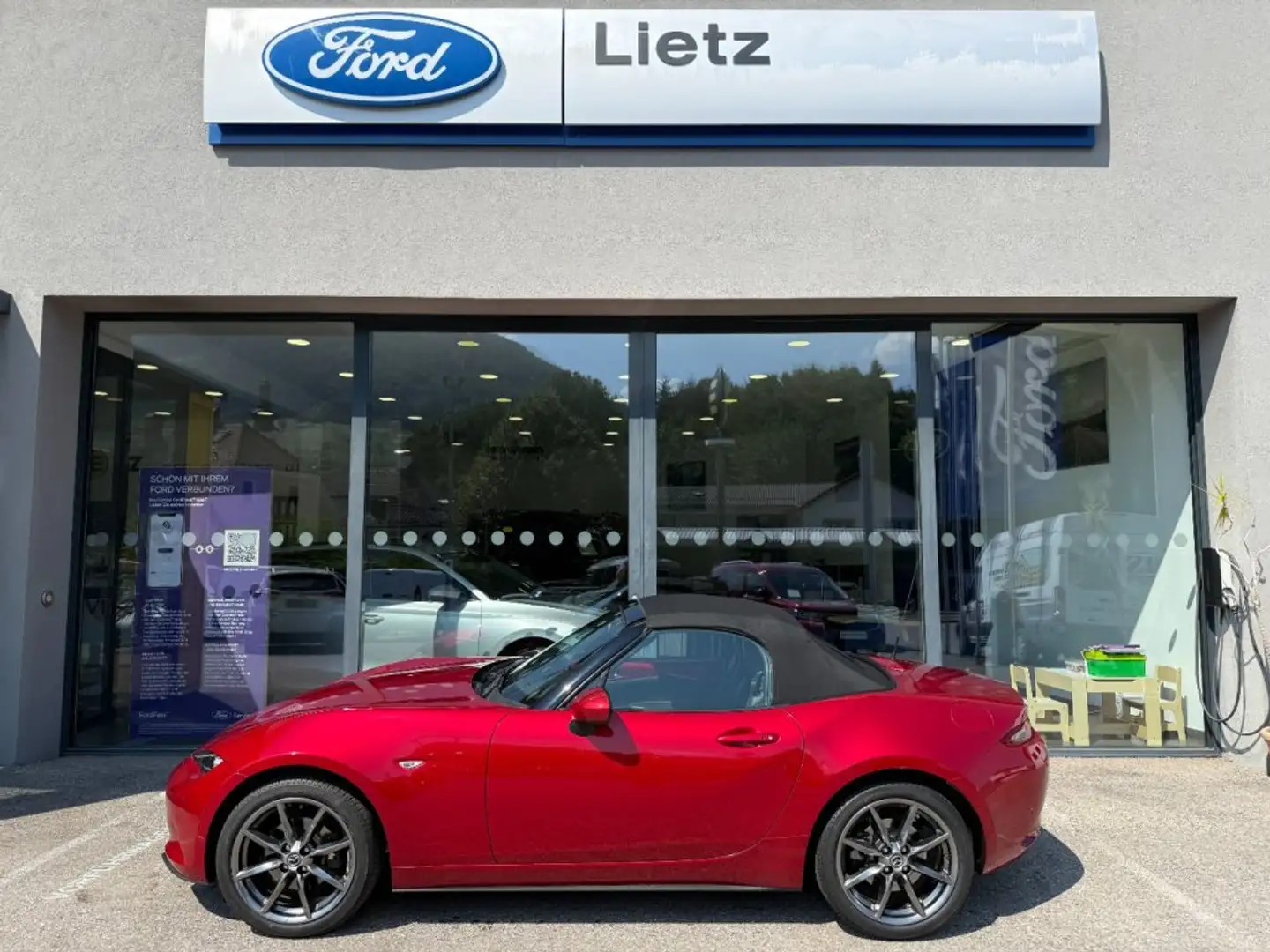 Mazda MX-5 2.0L SKY ACTIVE G160 Revolution - 1