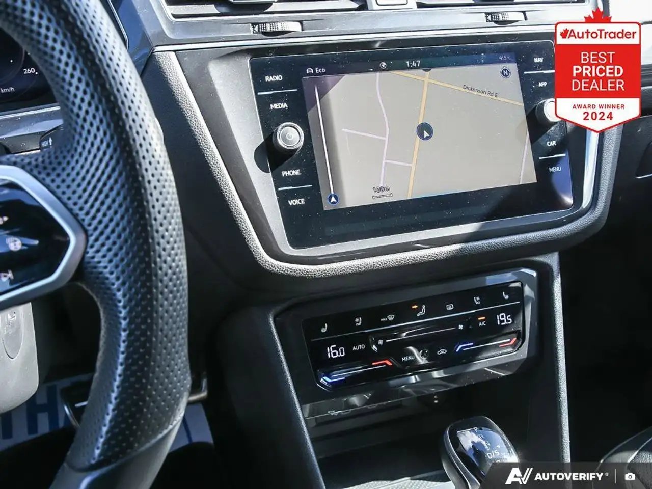 Volkswagen Tiguan снимка Volkswagen Tiguan