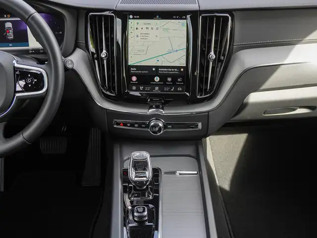Volvo XC60 view 13
