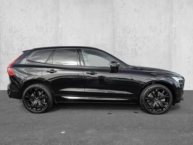 Volvo XC60 view 5