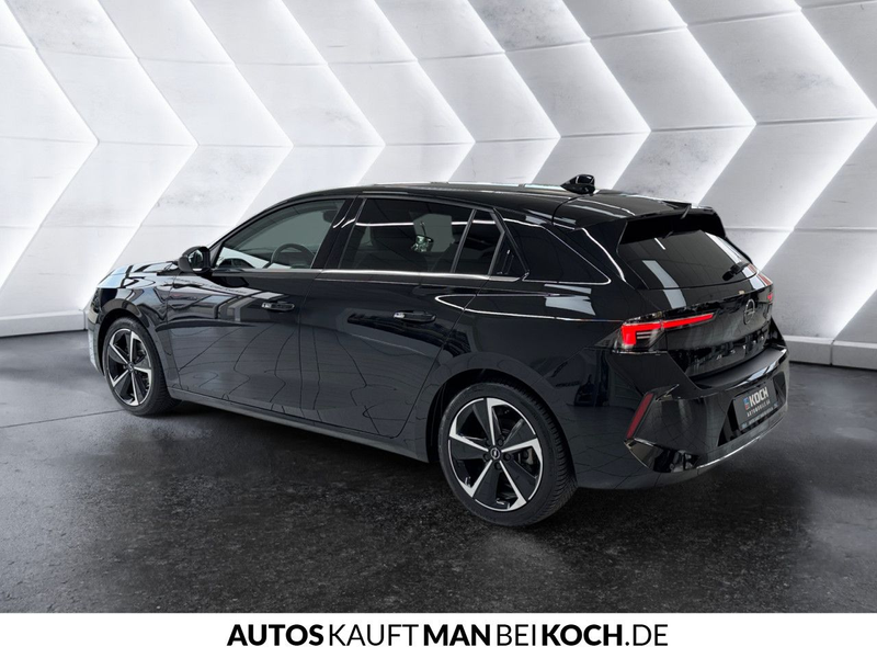Opel Astra 1.2 Turbo Elegance Aut. NaviSHZ — photo 3