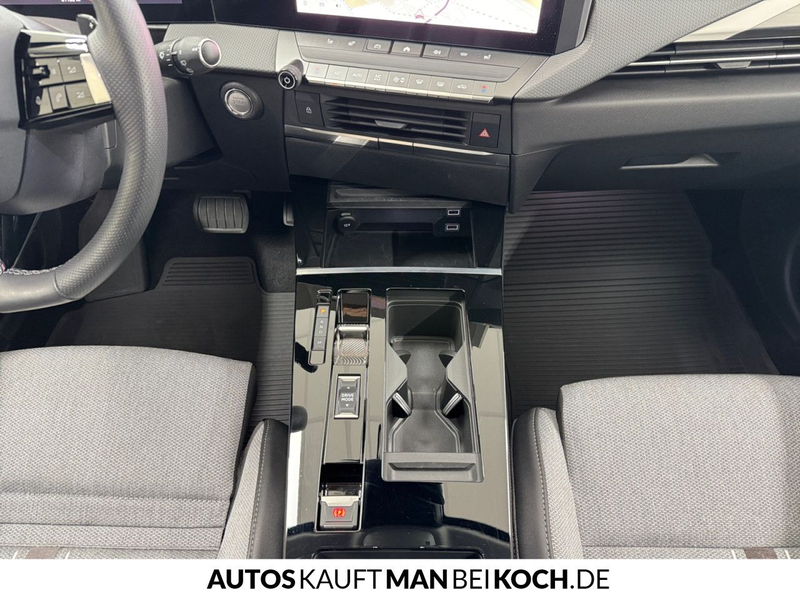 Opel Astra 1.2 Turbo Elegance Aut. NaviSHZ — photo 10