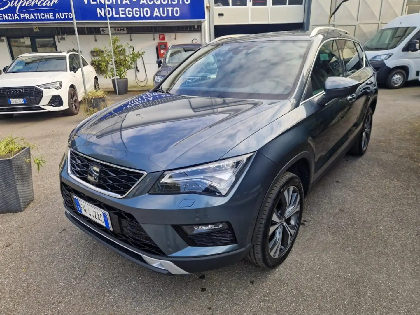 SEAT Ateca 1.5 EcoTSI DSG XCELLENCE Grigio - 1