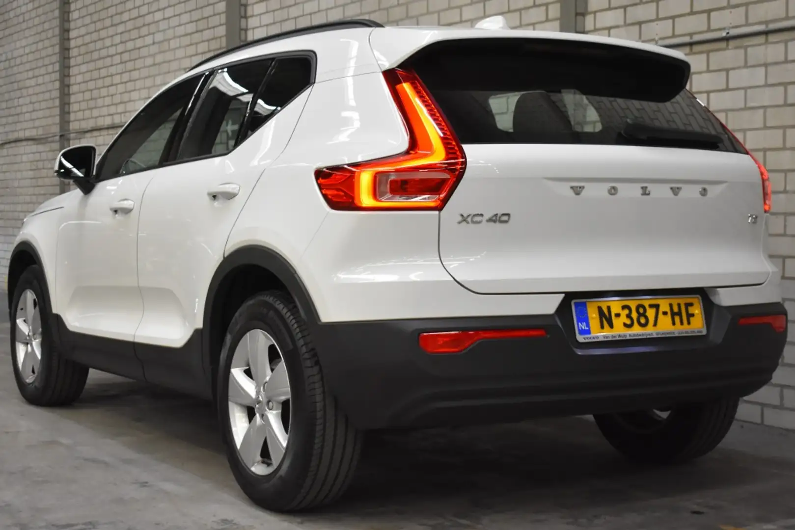 Volvo XC40 T2 129PK Momentum Core | Cruise Control | Park Ass Blanc - 2