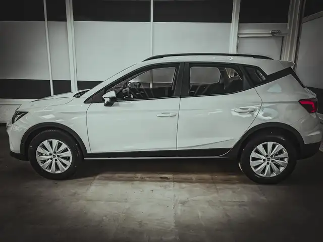 Seat Arona view 3