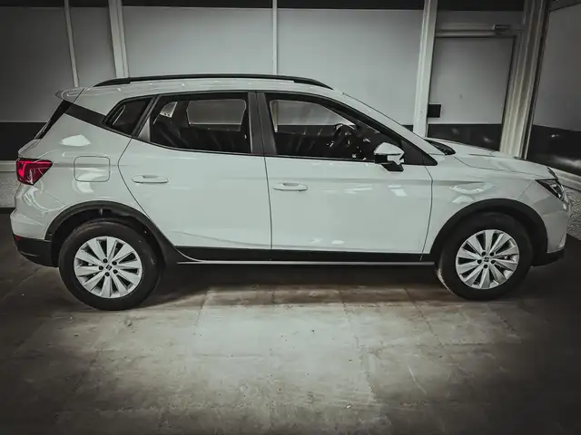 Seat Arona view 5