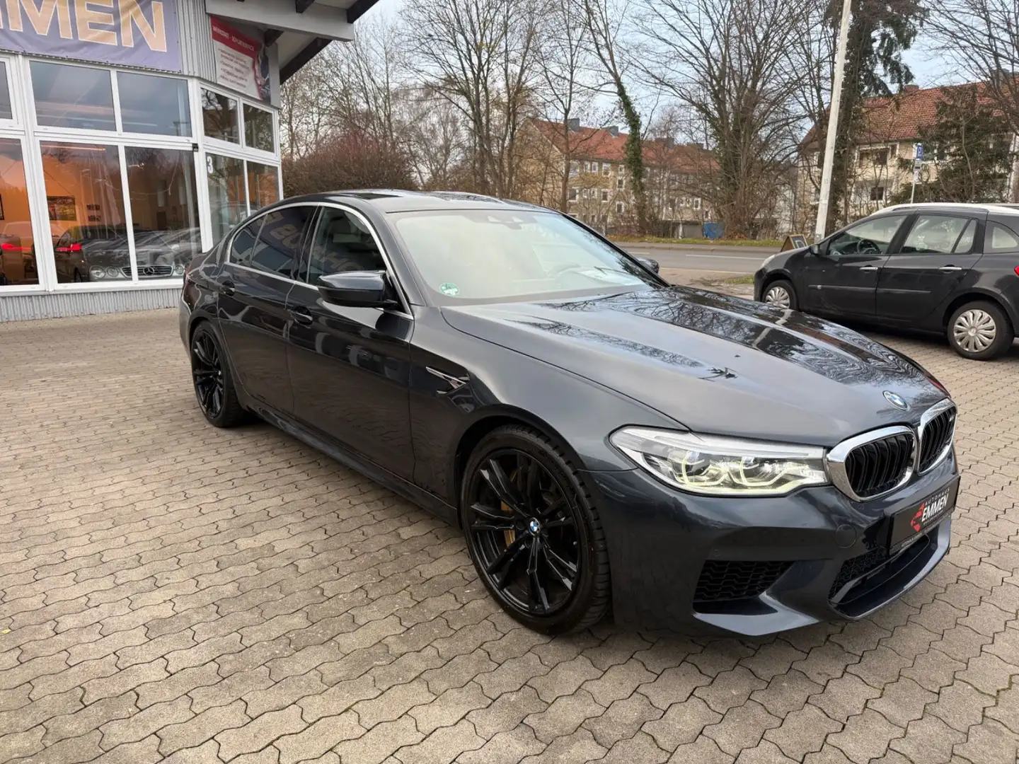 BMW M5 4.4 Steptronic xDrive Carbon/Akrapovic/Voll Grau - 2