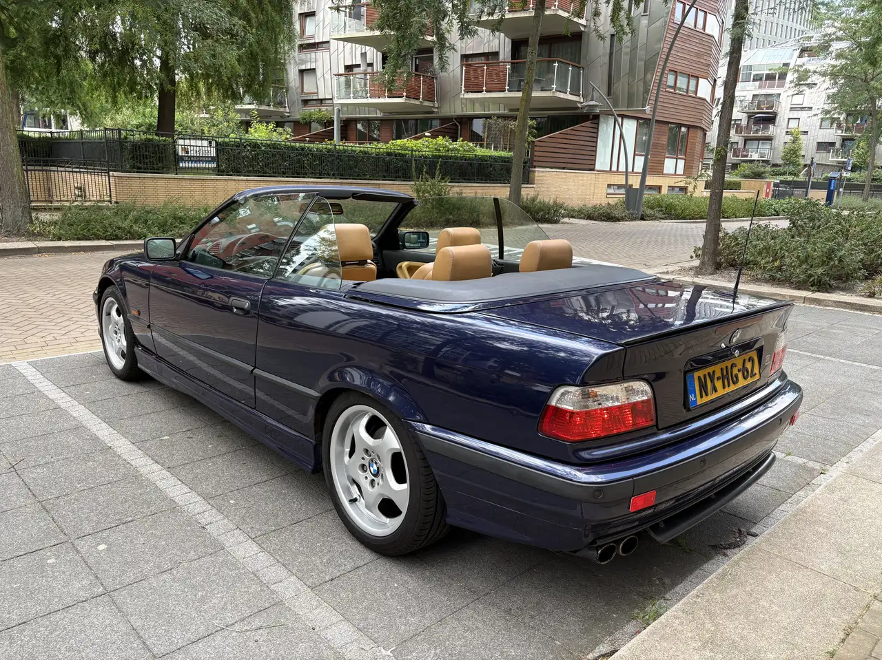 BMW 320i KM NAP✅, M-Pakket , 6 Cilinder!!, foto 4