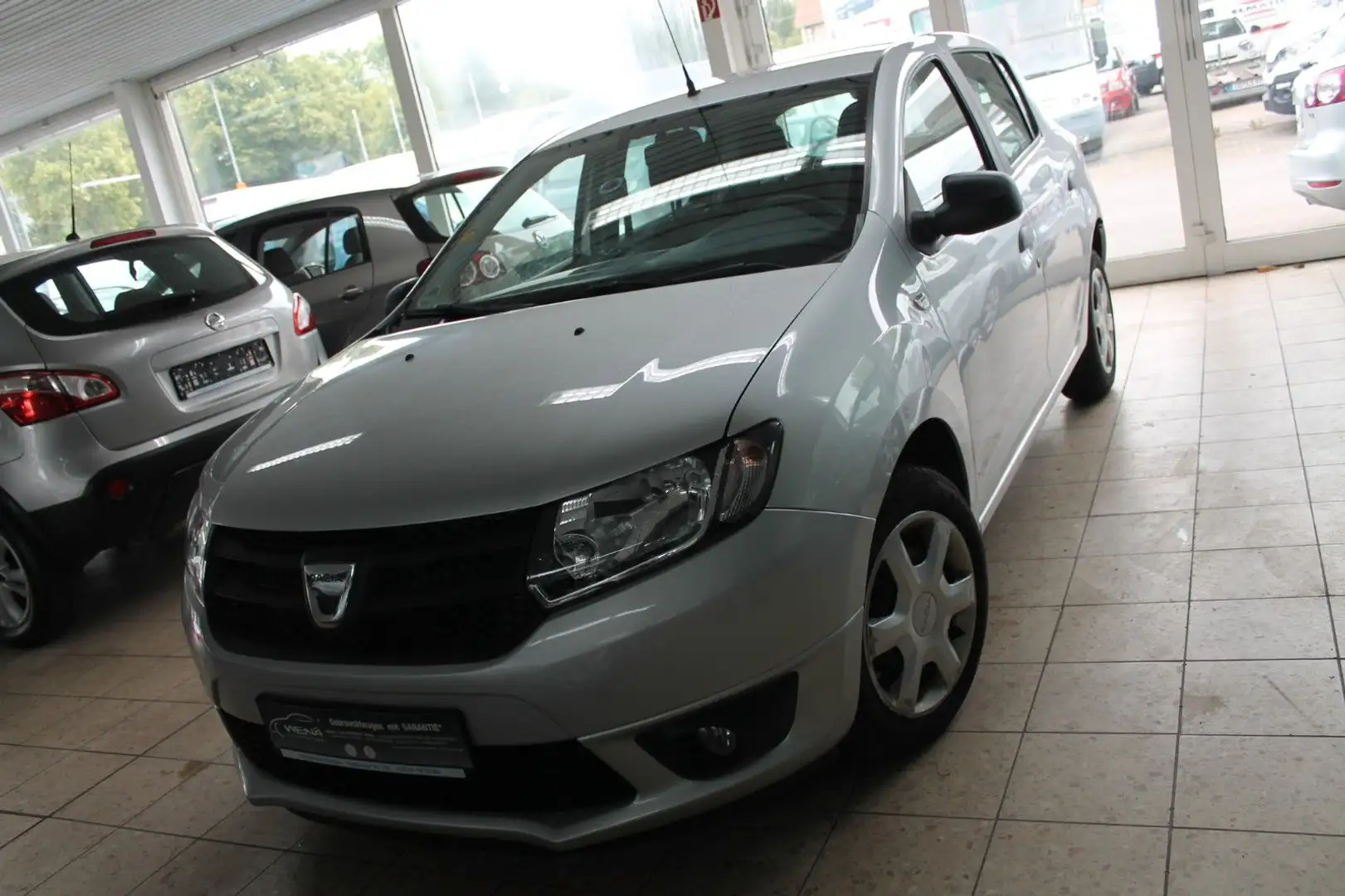 Dacia Sandero II Ambiance Grau - 2