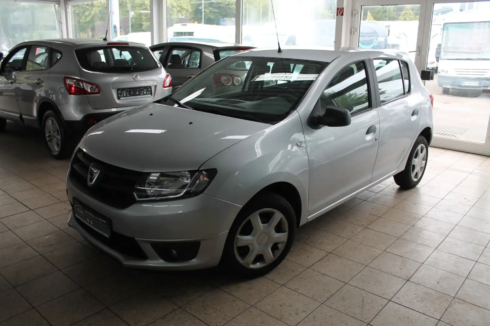 Dacia Sandero II Ambiance Grau - 1