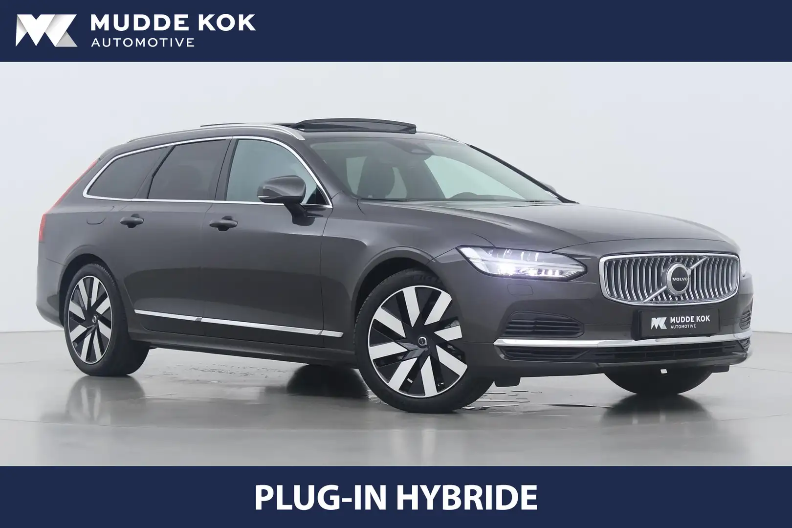 Volvo V90 T6 Plug-in hybrid Plus Bright | Luchtvering Achter Grijs - 1