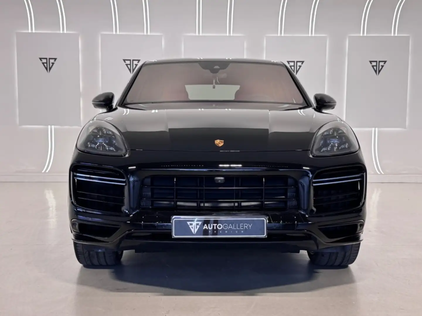 Porsche Cayenne Turbo Coupé Aut. Negro - 2