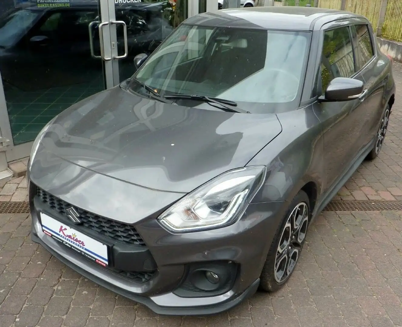 Suzuki Swift Sport 1.4 Hybrid *wenig Kilometer!* Grau - 1