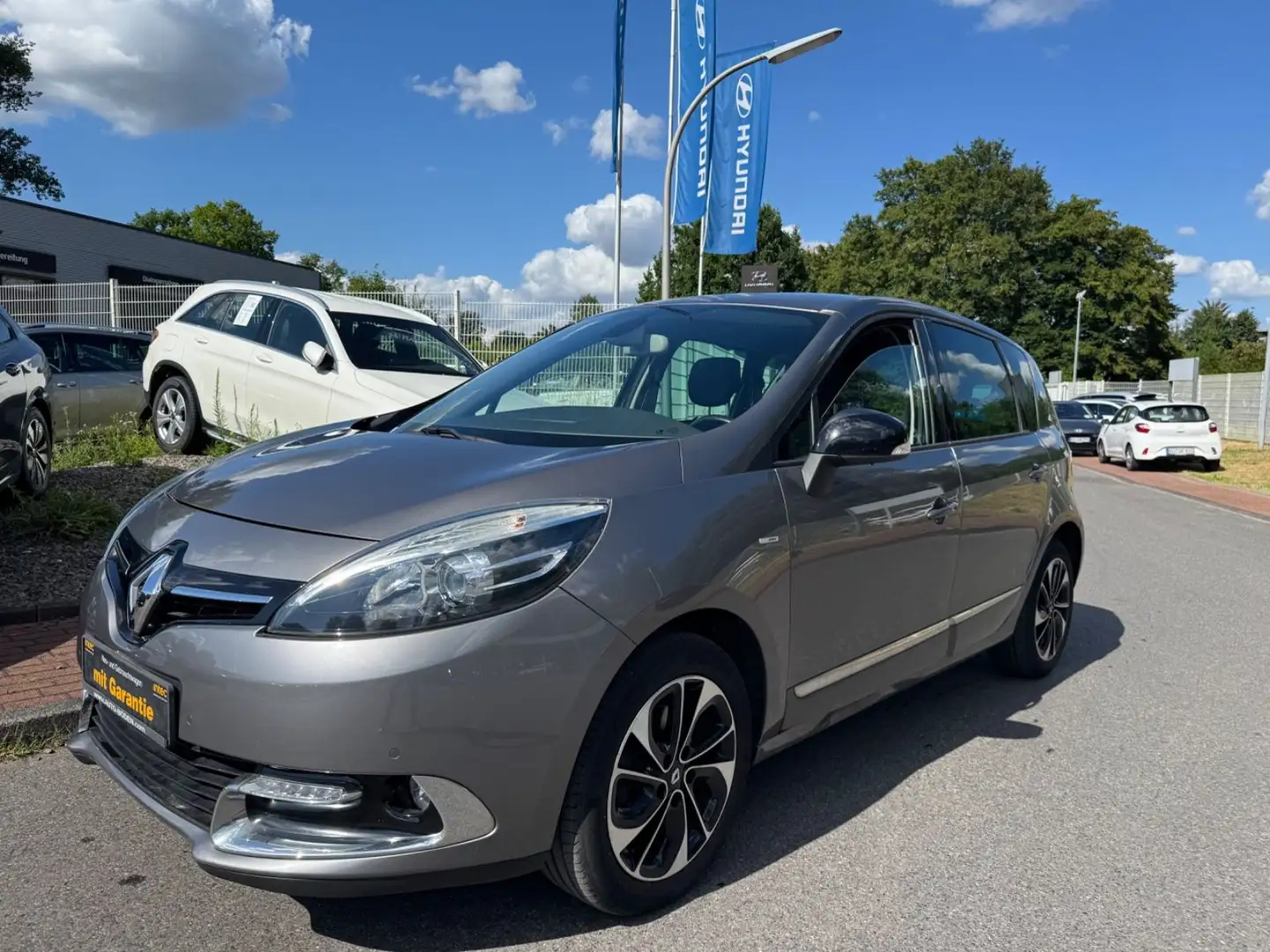 Renault Scenic BOSE/2.HD/AUTOMATIK/NAVI/T.LEDER/R.KAM/ALU/HU-NE Grau - 1
