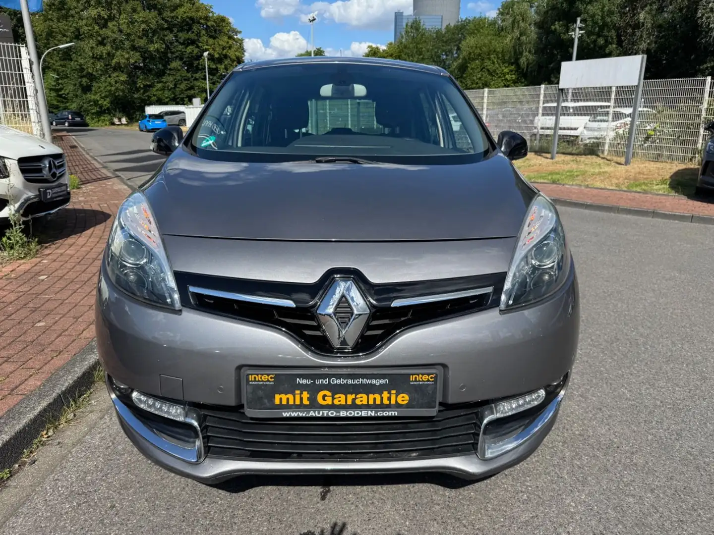 Renault Scenic BOSE/2.HD/AUTOMATIK/NAVI/T.LEDER/R.KAM/ALU/HU-NE Grau - 2