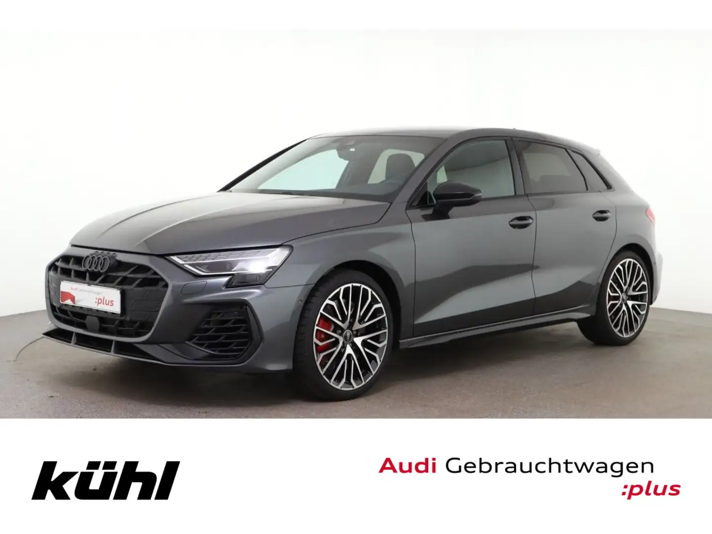 Audi S3 TFSI Q S tronic Matrix Sportfahrw. Šedá - 1