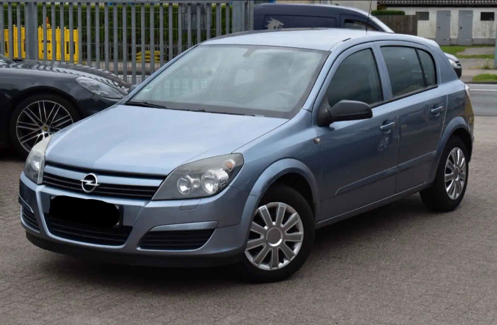 Opel Astra 1.6i SZR 8v Edition 2000 - 1