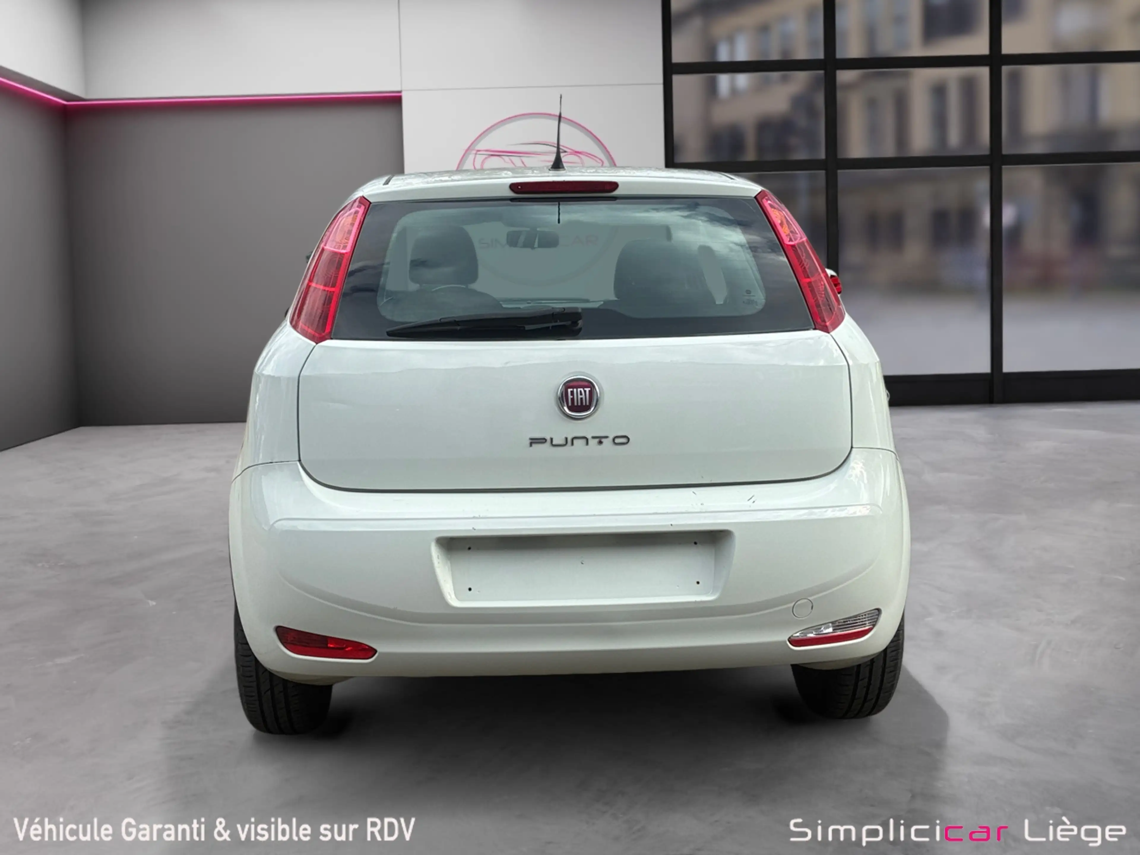 Fiat Punto Punto 1.2i Young — photo 6
