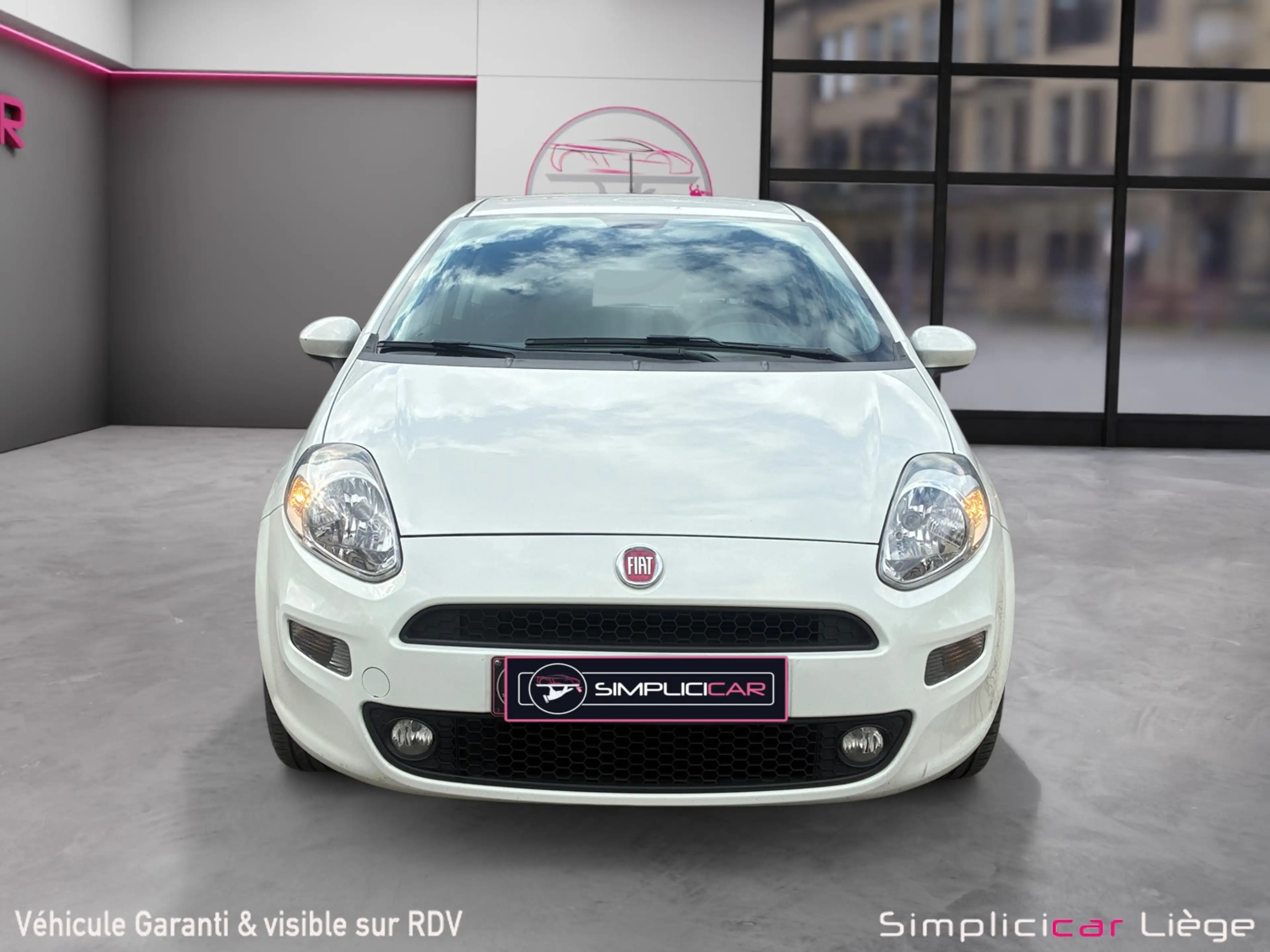 Fiat Punto Punto 1.2i Young — photo 2
