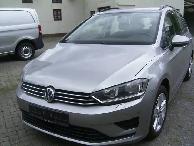 Volkswagen Golf Sportsvan Golf VII Sportsvan 1.2 TSI (BlueMotion Technology) Comfortline