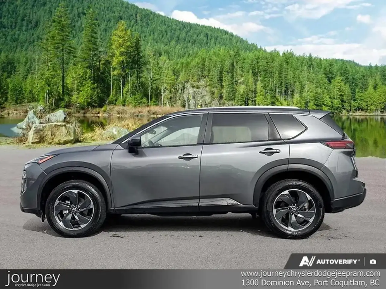 Nissan Rogue photo Nissan Rogue