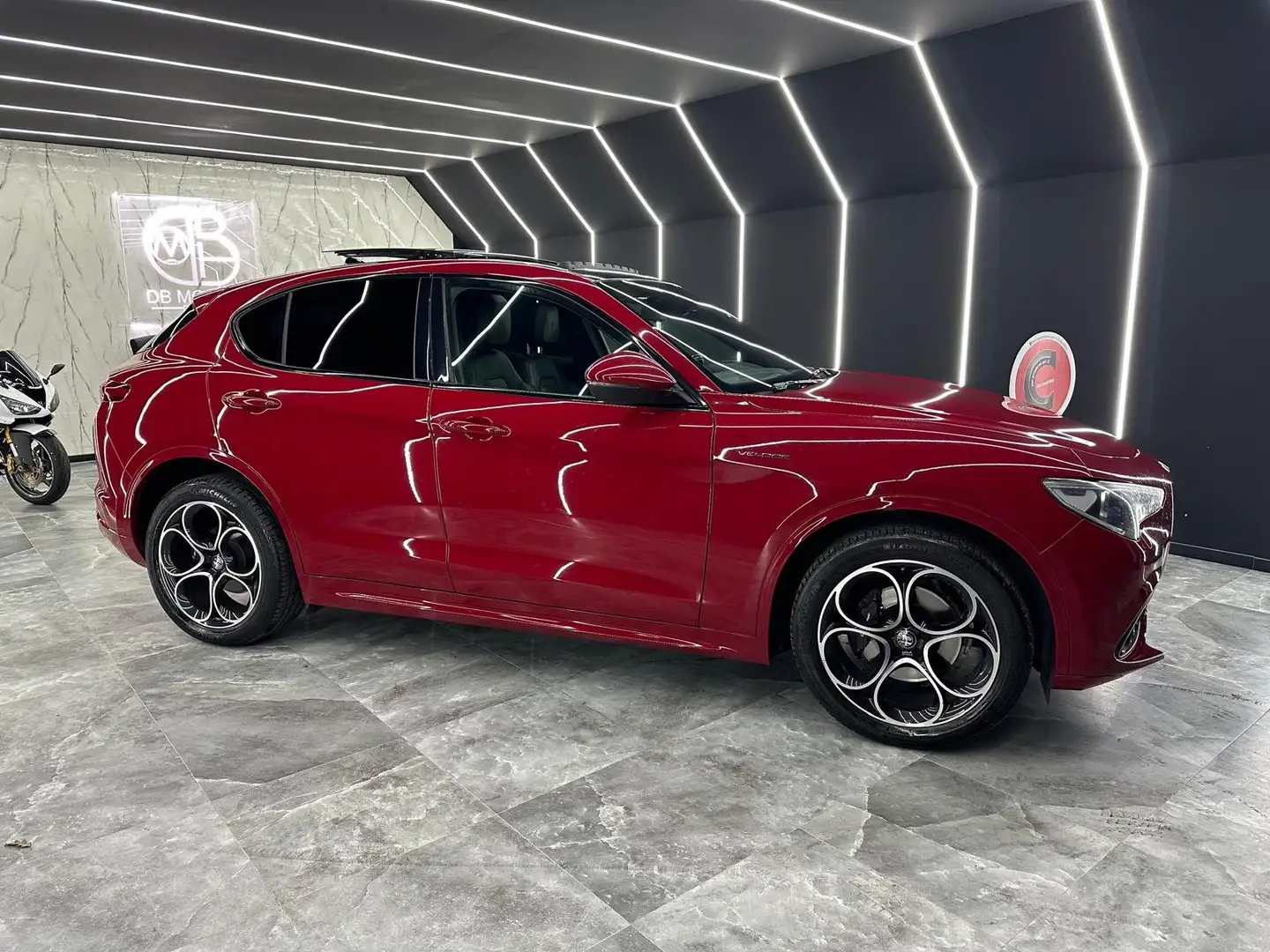 Alfa Romeo Stelvio Stelvio 2.2 t Veloce Ti Q4 210cv auto Rosso - 2