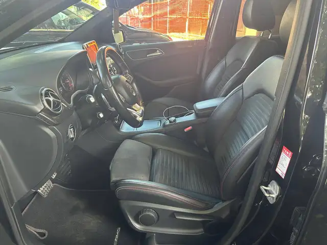 Mercedes-Benz B-Class view 13